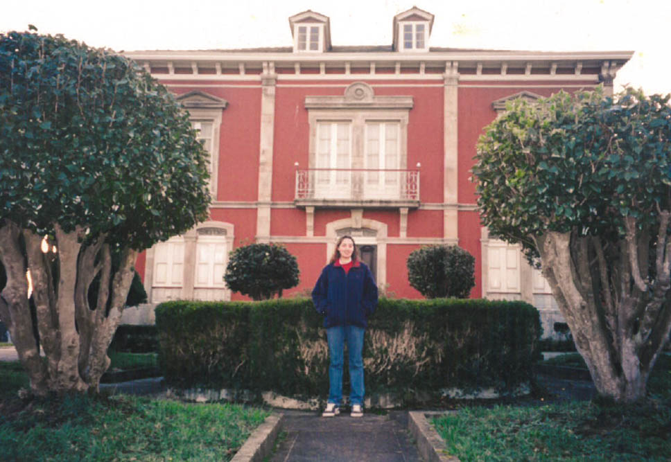 Fachada de la casa de Manuel Pérez Villamil en Villapedre.